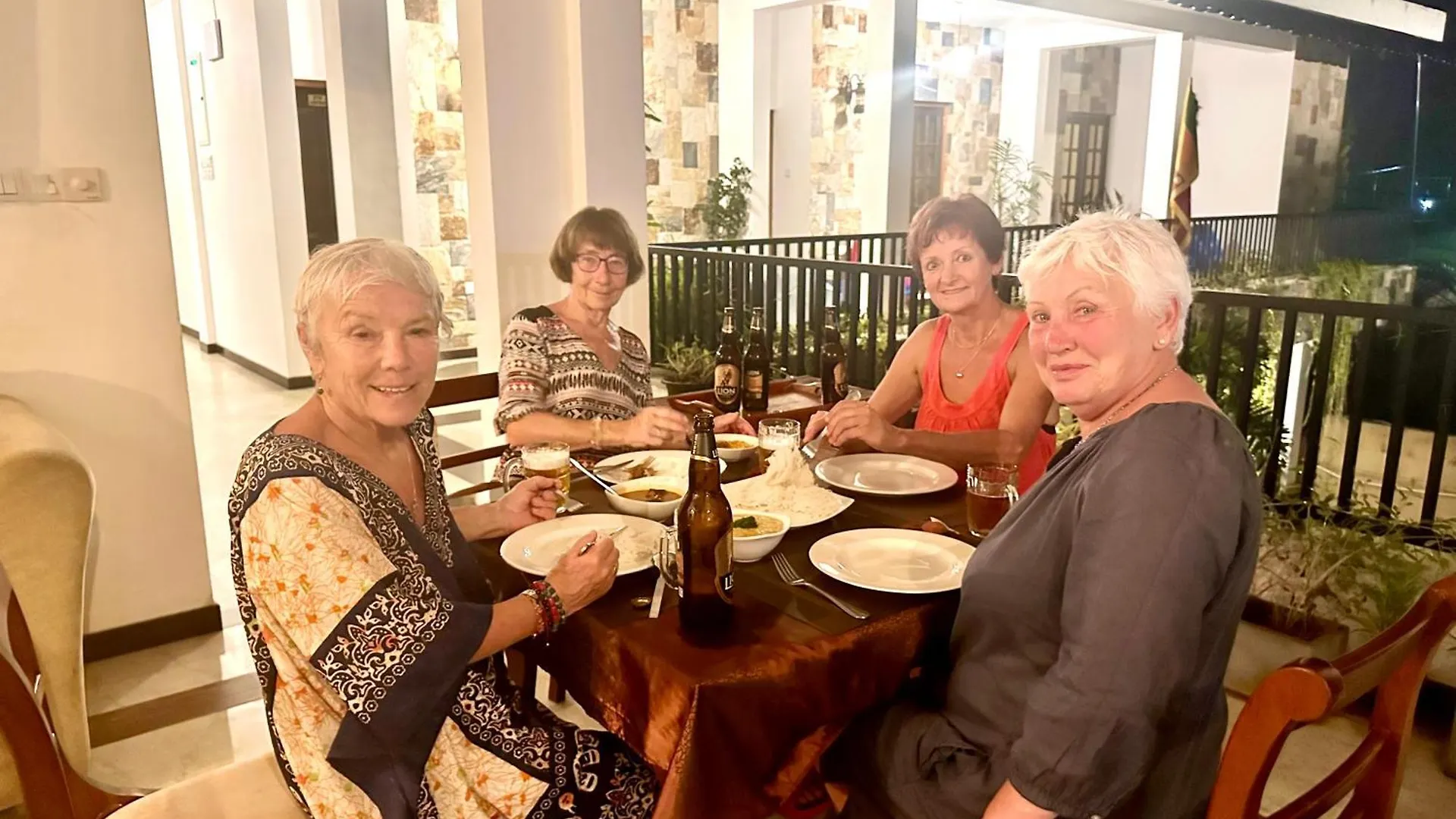St Claire'S Green Negombo Hotel & Hostels Sri Lanka